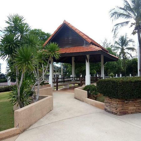Seaview Condominium B15 Rayong Buitenkant foto