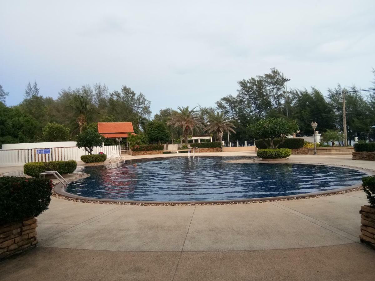 Seaview Condominium B15 Rayong Buitenkant foto