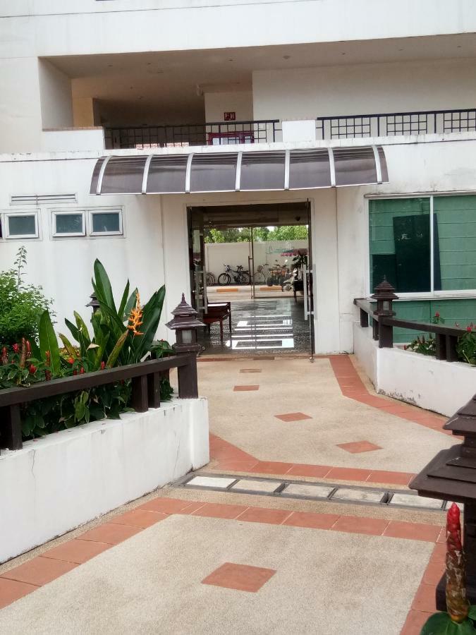 Seaview Condominium B15 Rayong Buitenkant foto